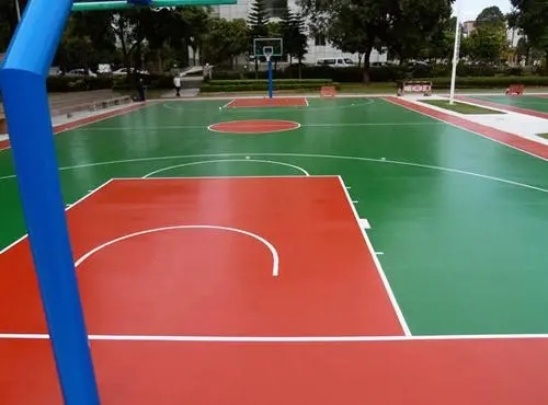 玉林球场地面翻新,裂缝修重要性